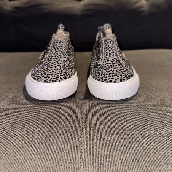 Women’s Blowfish Play Shoes - Picture 3 of 11